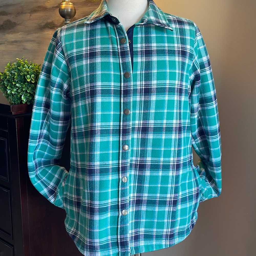 Orvis fleece lined button up pocketed flannel – women’s large